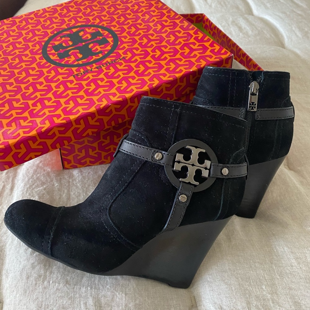 Tory Burch black wedge bootie size 7.5